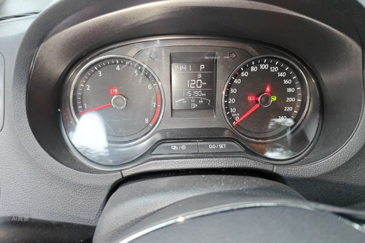 Volkswagen Polo 2016 car image #14