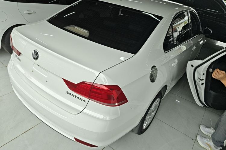 Volkswagen Santana 2018 car image #7
