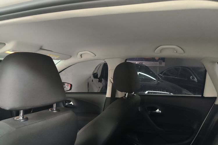 Volkswagen Polo 2017 #18 Volkswagen Polo 2017 car image #18