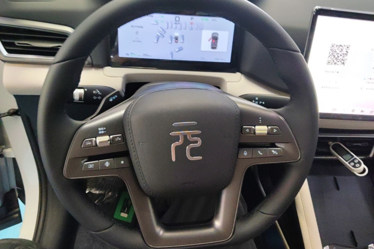 BYD YuanUP 2026 car image #11