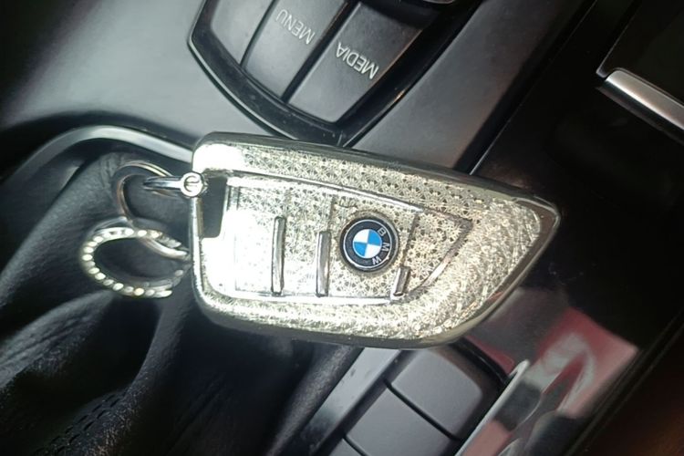 BMW X1 2019 car image #9