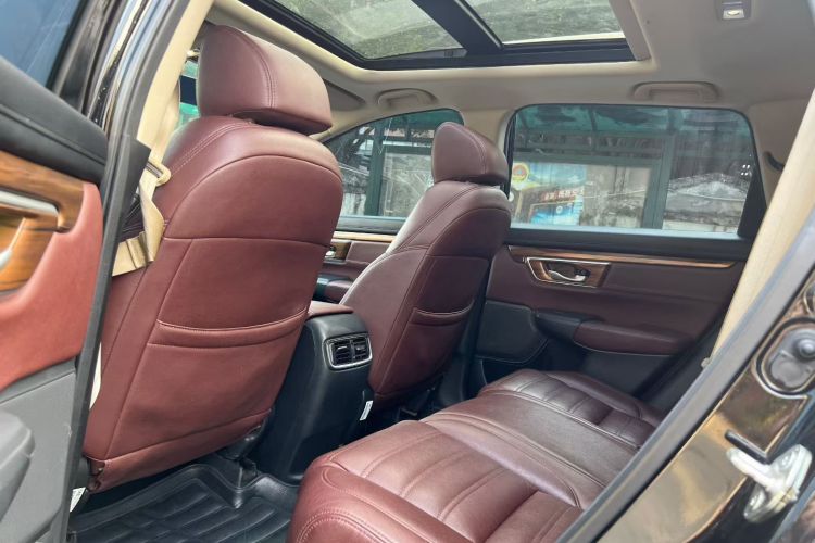 Honda CR-V 2019 car image #12