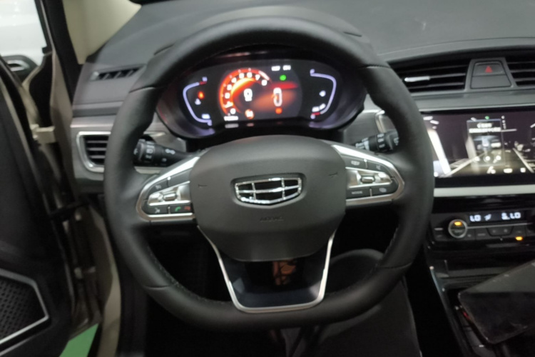 GEELY Emgrand GS 2020 car image #11