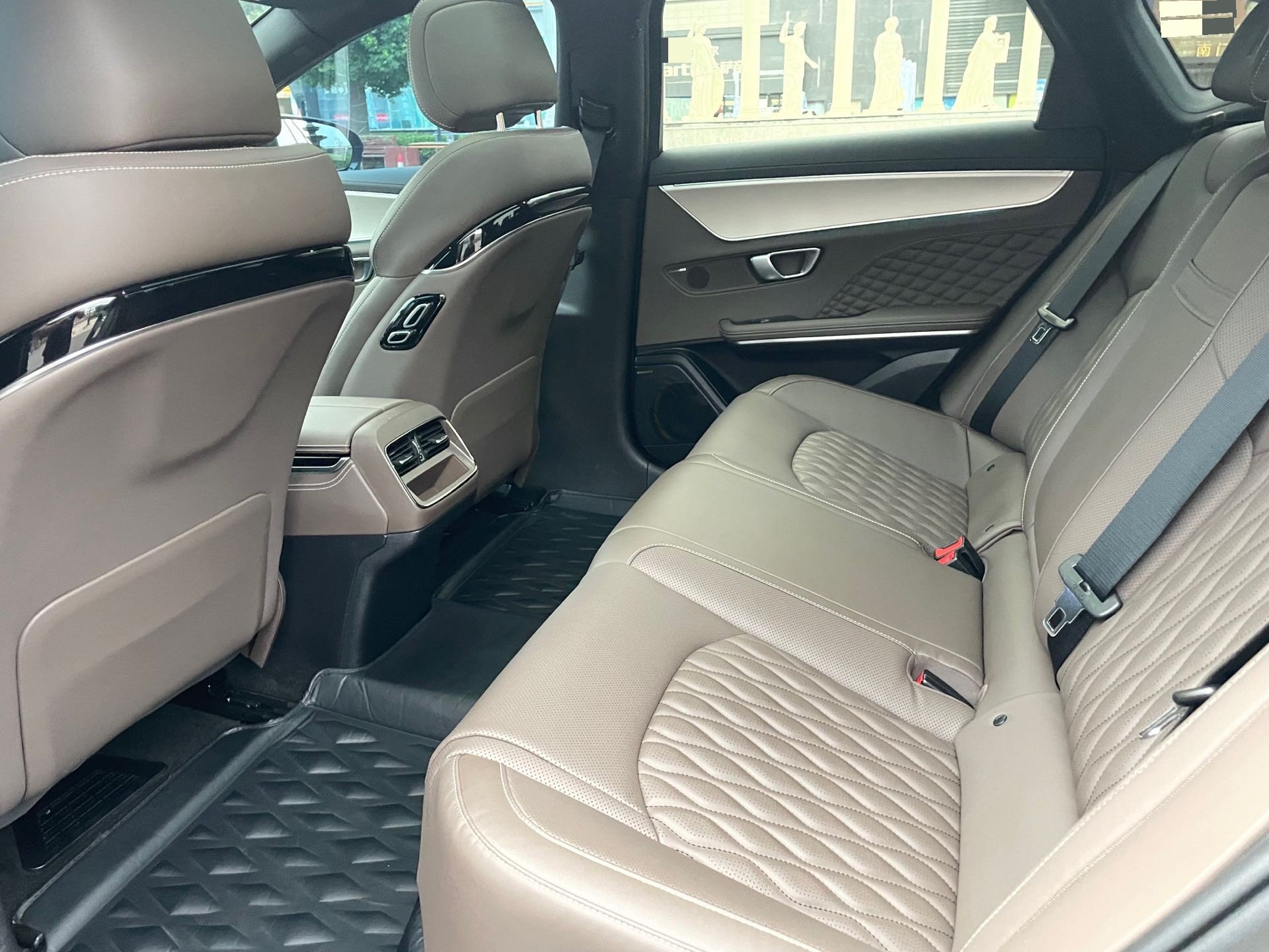 BYD Han 2023 car image #6