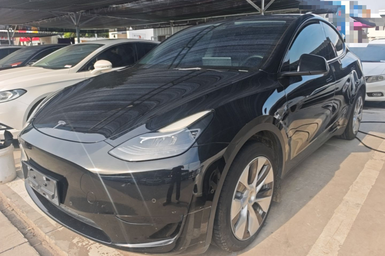Tesla Model Y 2022 #2 Tesla Model Y 2022 car image #2