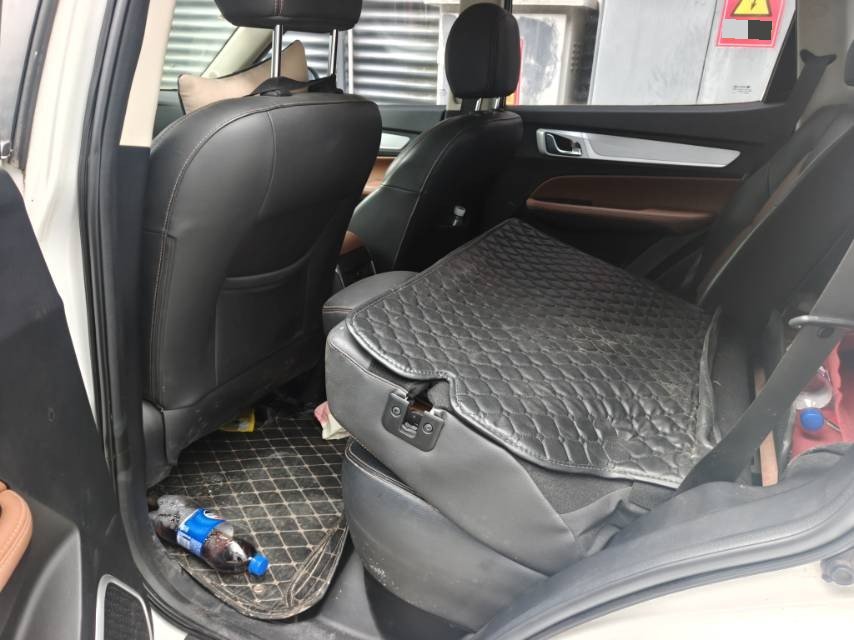 GEELY Vision X6 2019 car image #3