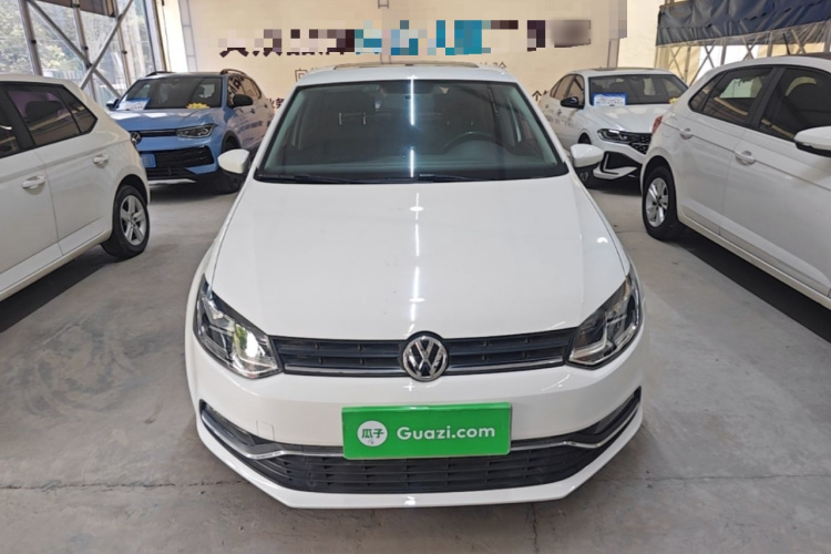 Volkswagen Polo 2018 car image #3