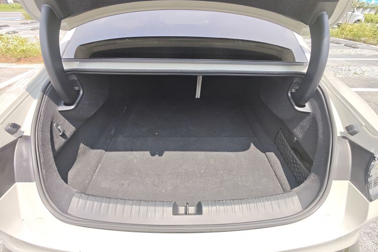 MI SU7 2024 car image #26