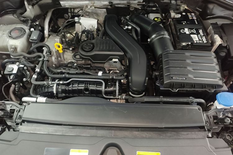 Audi Q3 2024 car image #28