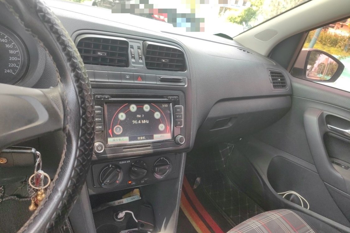 Volkswagen Polo 2017 #28 Volkswagen Polo 2017 car image #28