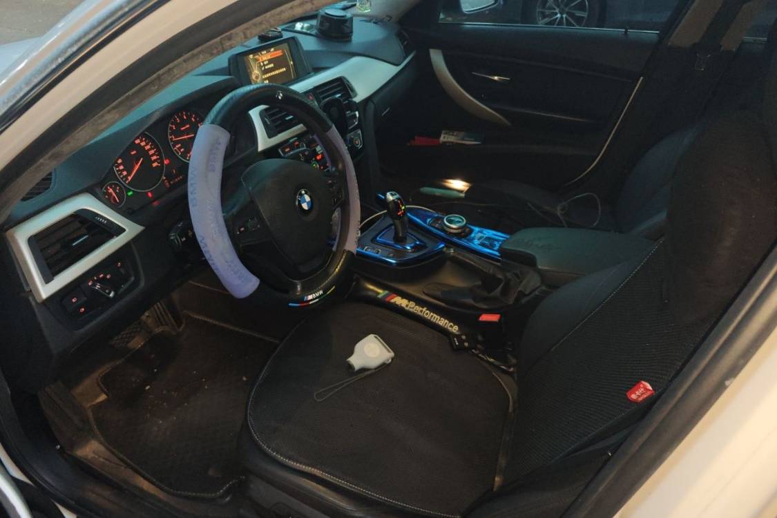 BMW 3 Series 2015 car image #20