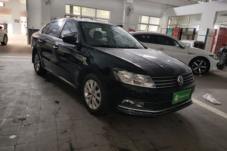 Volkswagen Lavida 2017 car image #6