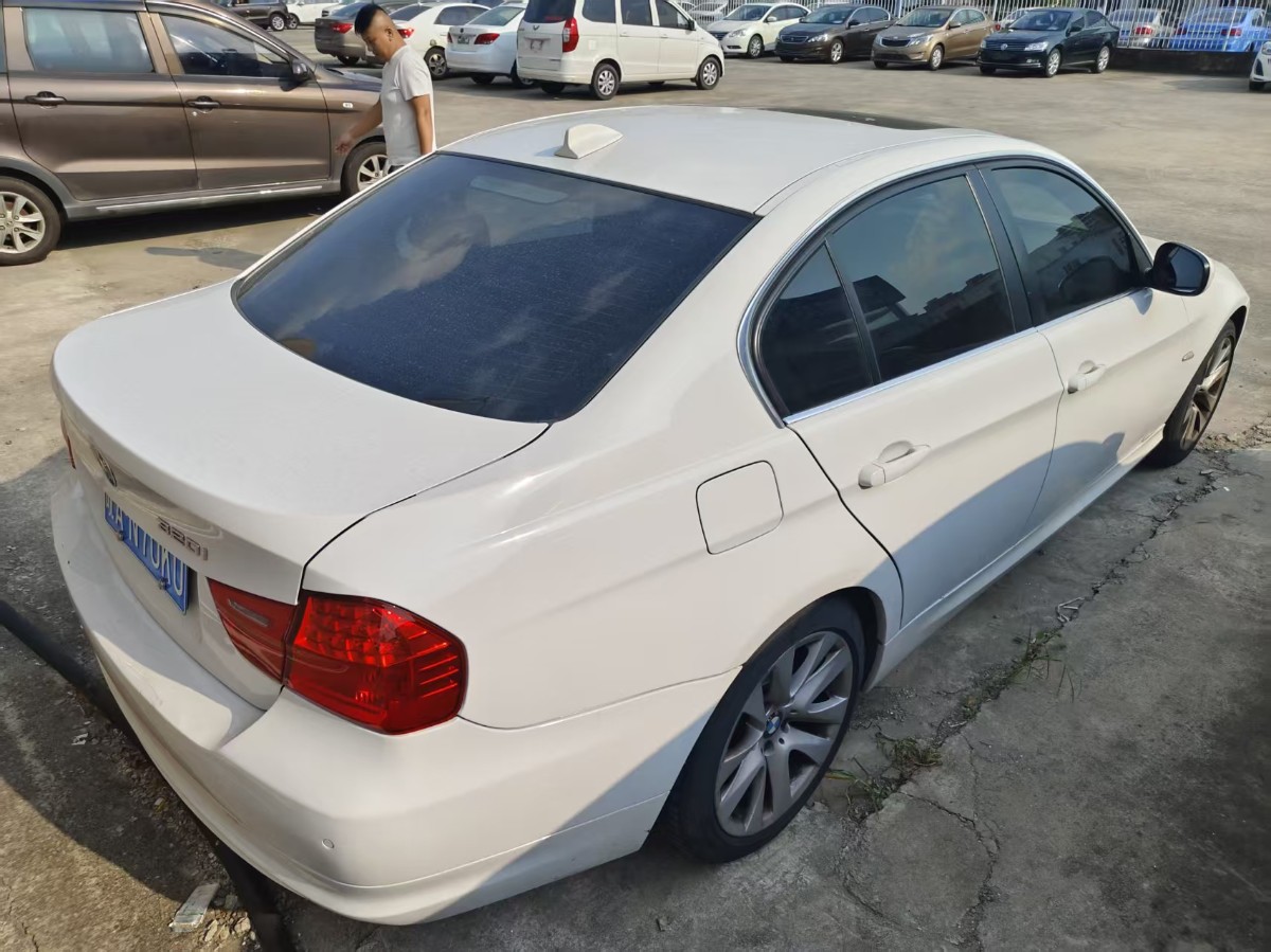 BMW 3 Series 2017 #3 BMW 3 Series 2017 car image #3