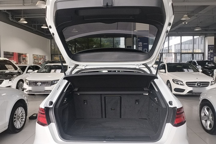 Audi A3 2018 #19 Audi A3 2018 car image #19