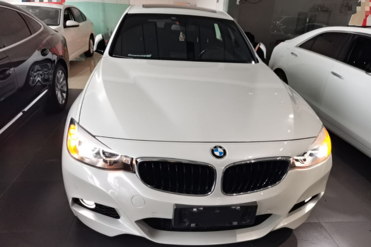 BMW 3 Series GT 2021 #3 BMW 3 Series GT 2021 car image #3