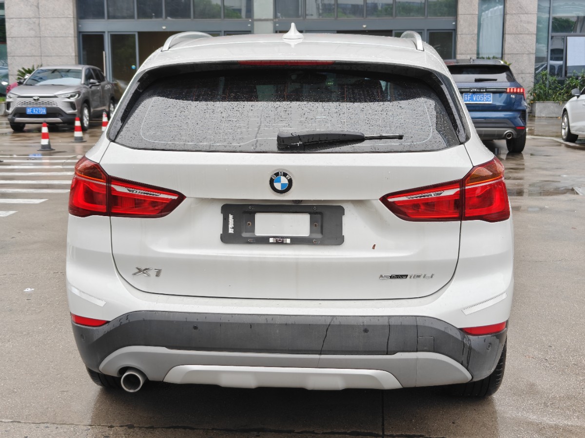 BMW X1 2019 #6 BMW X1 2019 car image #6