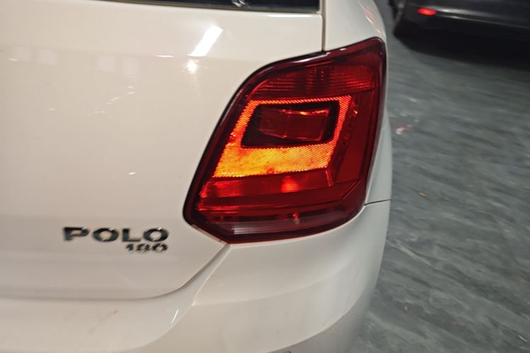 Volkswagen Polo 2016 #8 Volkswagen Polo 2016 car image #8