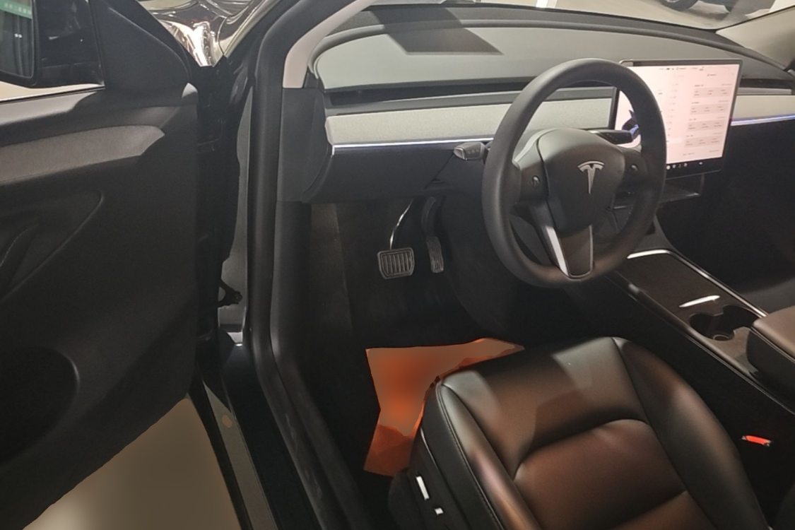 Tesla Model Y 2024 #17 Tesla Model Y 2024 car image #17