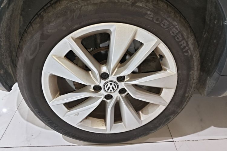 Volkswagen T-Cross 2020 #5 Volkswagen T-Cross 2020 car image #5