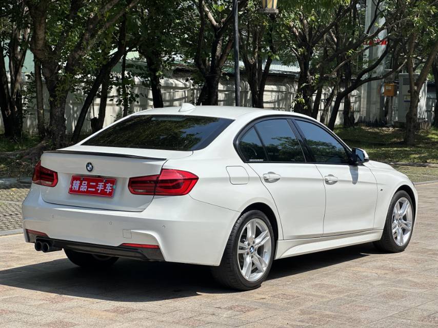 BMW 3 Series 2018 #4 BMW 3 Series 2018 car image #4