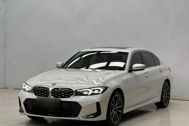 BMW 3 Series 2024 #2 BMW 3 Series 2024 car image #2