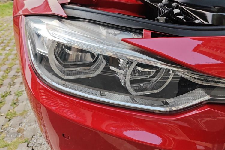 BMW 3 Series 2018 #8 BMW 3 Series 2018 immagine di auto #8