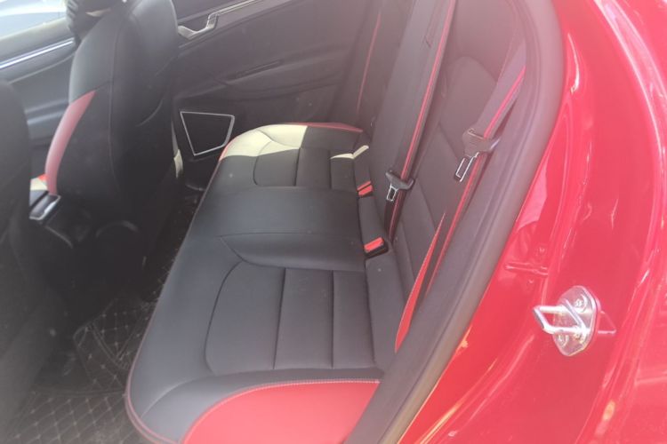 GEELY Emgrand GS 2020 car image #17