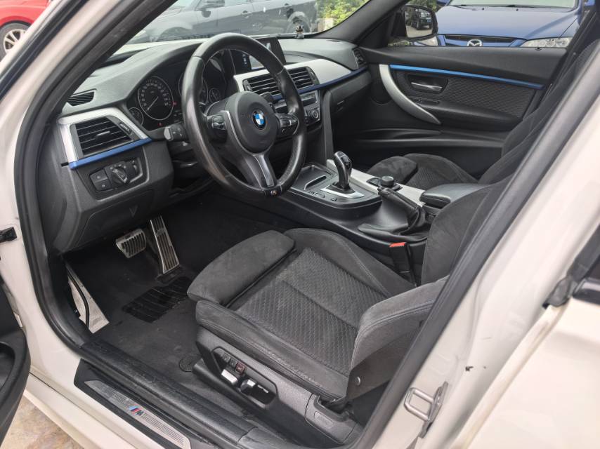 BMW 3 Series 2017 #6 BMW 3 Series 2017 car image #6
