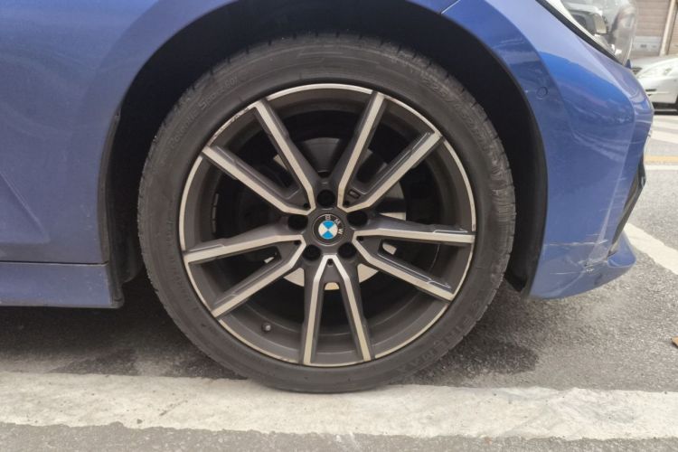 BMW 3 Series 2020 #9 BMW 3 Series 2020 car image #9