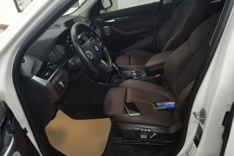 BMW X1 2021 car image #15