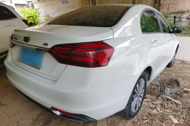 GEELY Emgrand 2018 car image #7