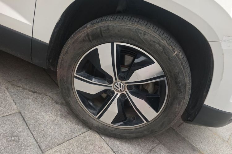 Volkswagen Tharu 2020 car image #9