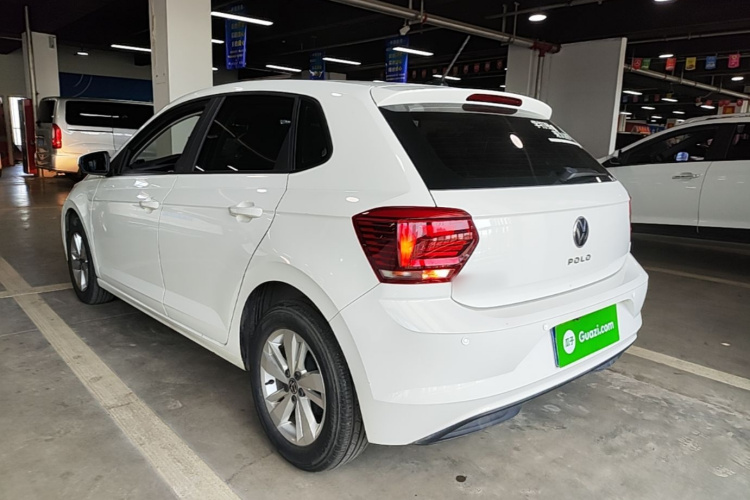 Volkswagen Polo 2021 car image #5