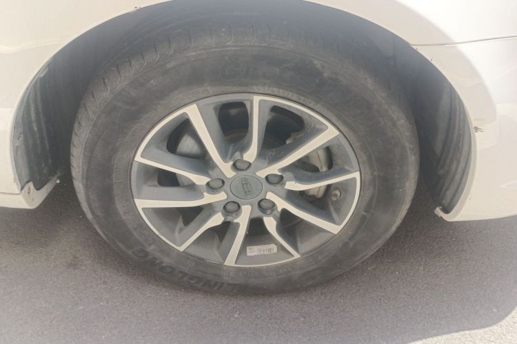 GEELY Emgrand 2020 #6 GEELY Emgrand 2020 immagine di auto #6