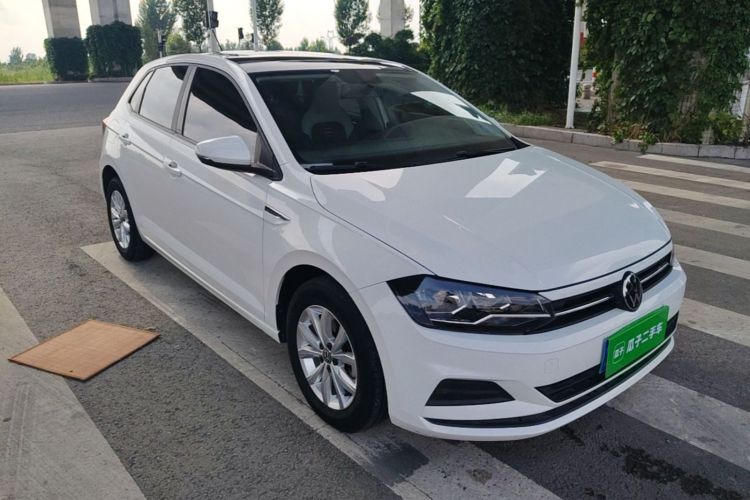 Volkswagen Polo 2021 car image #6