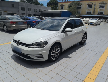 Volkswagen Golf 2020 Volkswagen Golf 2020 car image