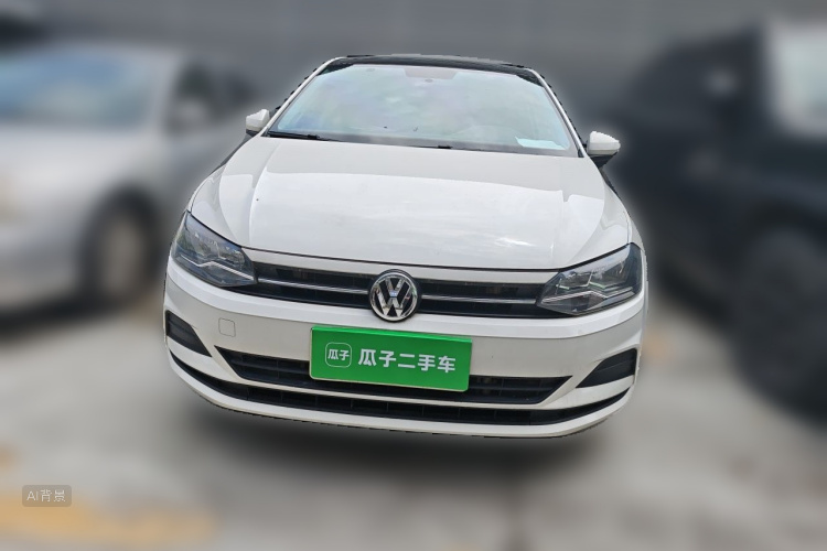 Volkswagen Polo 2021 car image #3