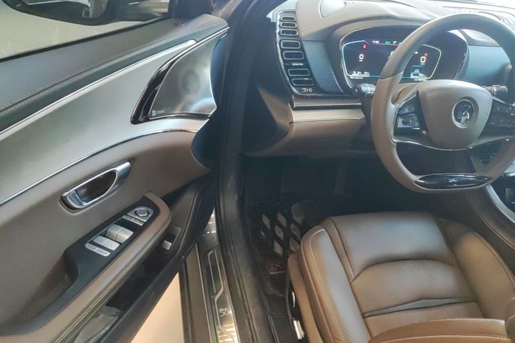 BYD Han 2022 car image #16