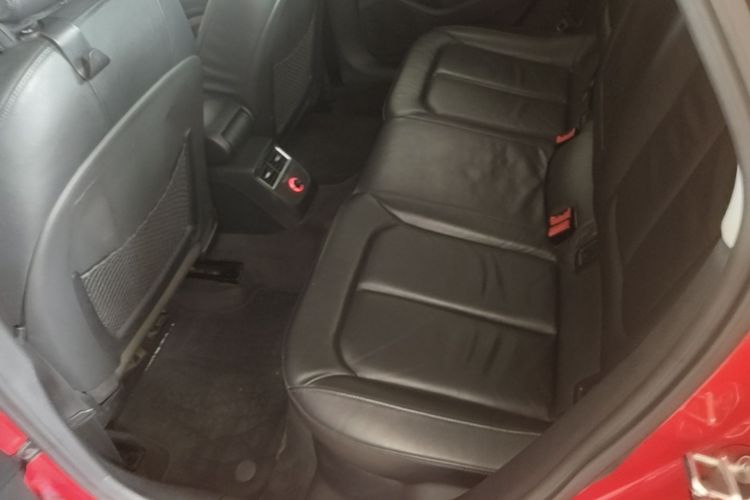 Audi A3 2015 car image #17