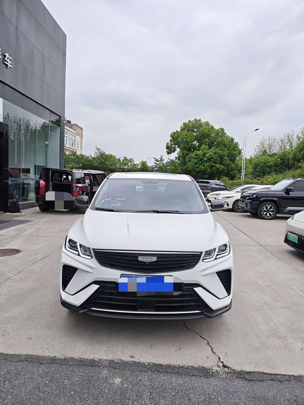 GEELY Coolray 2025 #2 GEELY Coolray 2025 car image #2