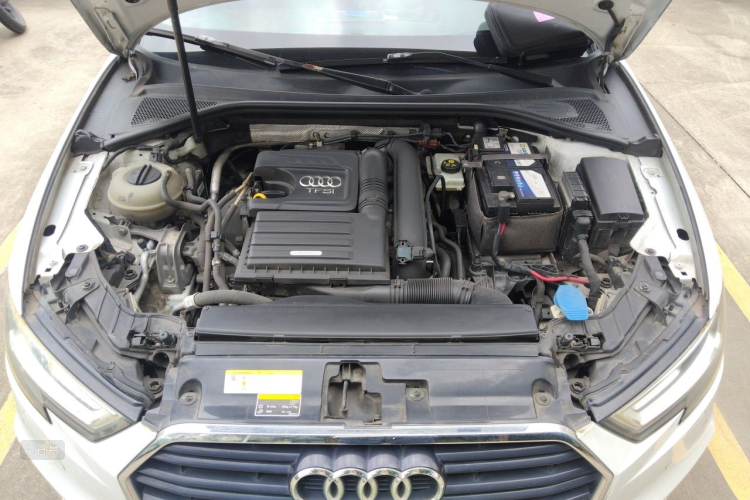 Audi A3 2017 car image #22