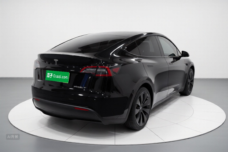 Tesla Model Y 2023 #5 Tesla Model Y 2023 car image #5