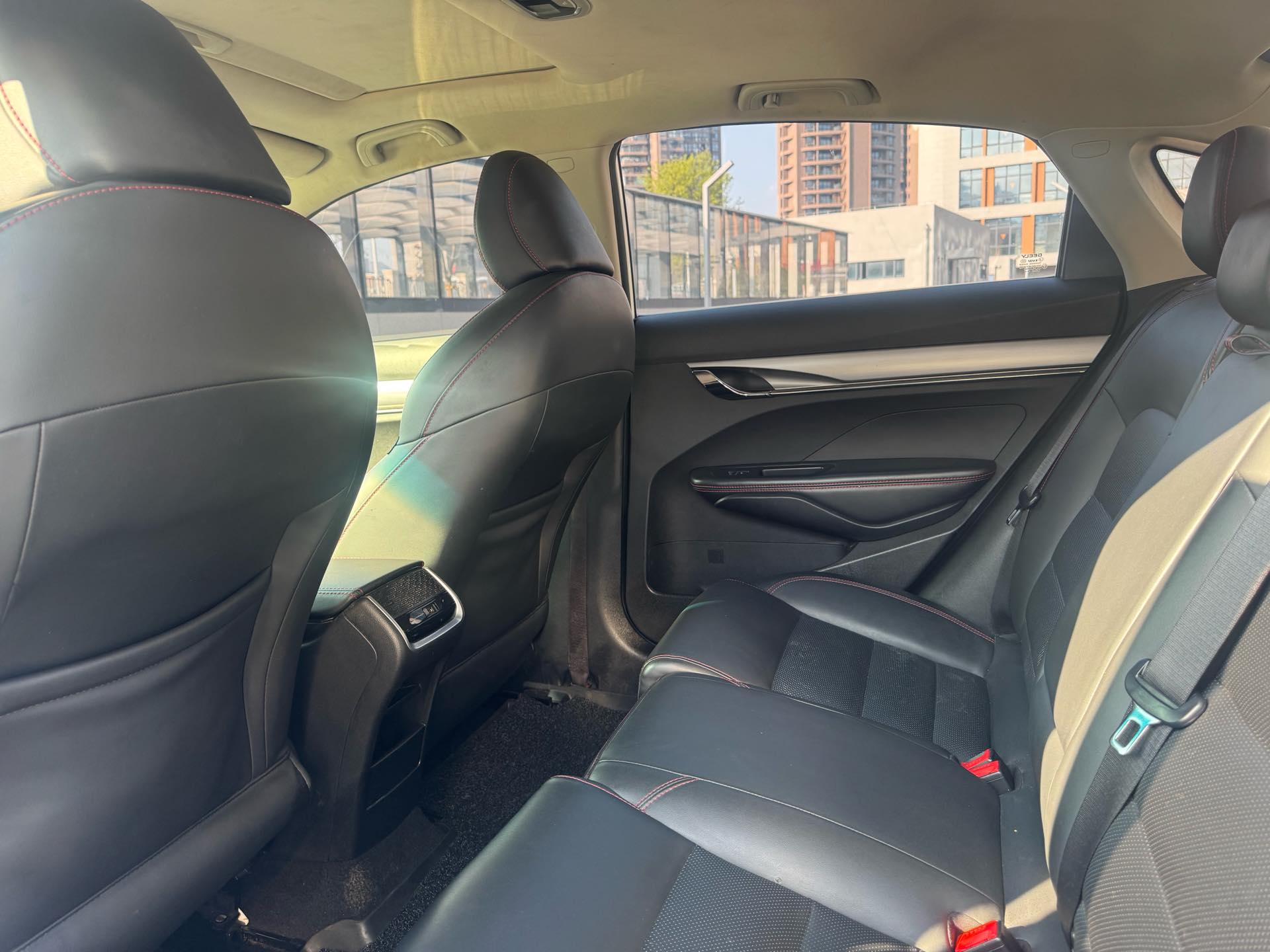 GEELY Binray 2020 car image #7