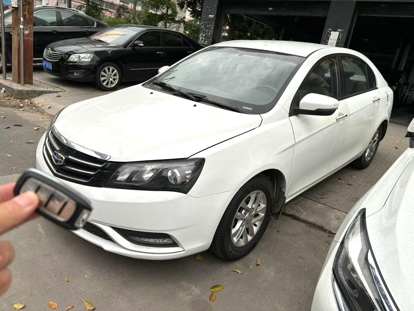 GEELY Emgrand 2016 car image 