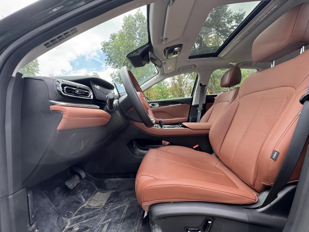 GEELY Emgrand 2025 #10 GEELY Emgrand 2025 car image #10