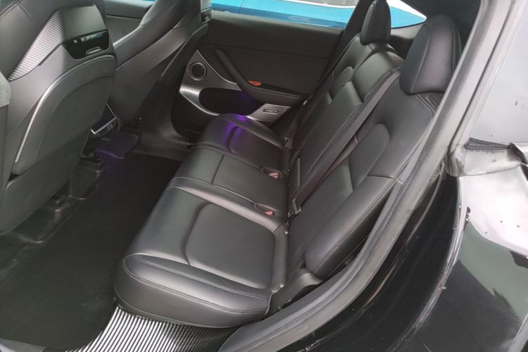 Tesla Model Y 2022 #17 Tesla Model Y 2022 car image #17