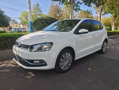 Volkswagen Polo 2016 car image 