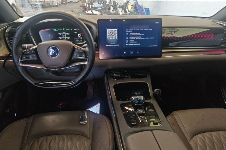 BYD Han 2021 car image #11