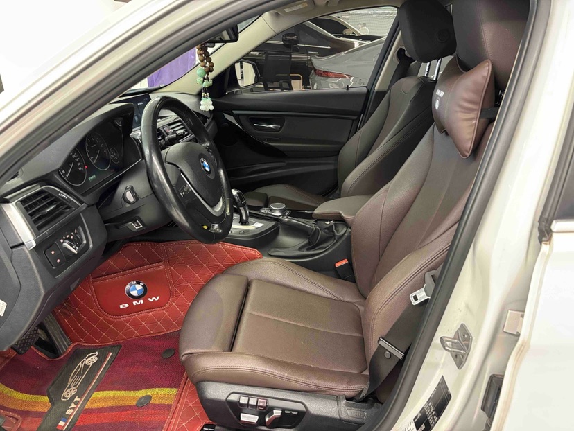 BMW 3 Series 2019 #8 BMW 3 Series 2019 car image #8