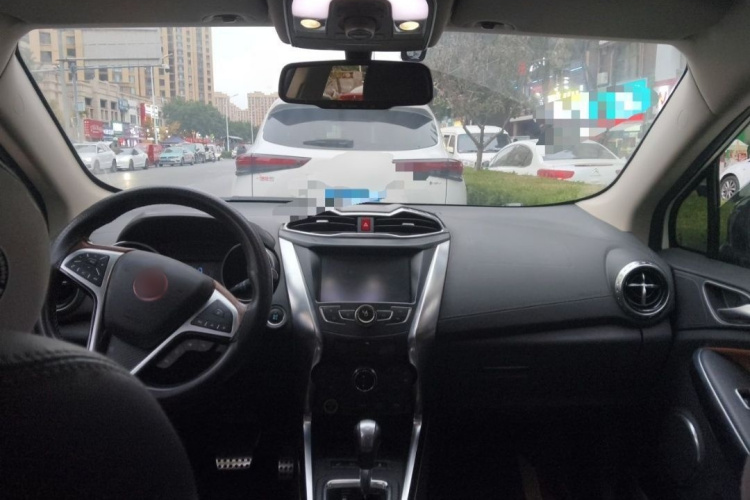BYD Yuan 2020 #11 BYD Yuan 2020 car image #11